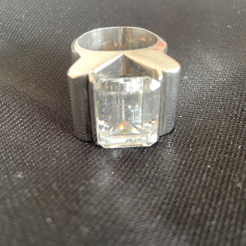 Big bling costume ring